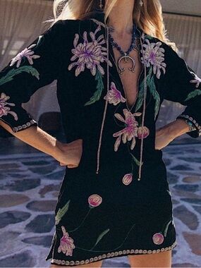 Chasing Unicorns purple haze velvet tunic dress size m